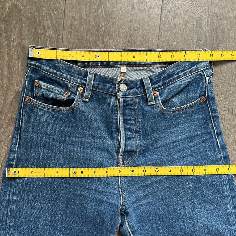 Levi’s wedgie icon fit high rise jeans 26 - Picture 10 of 11